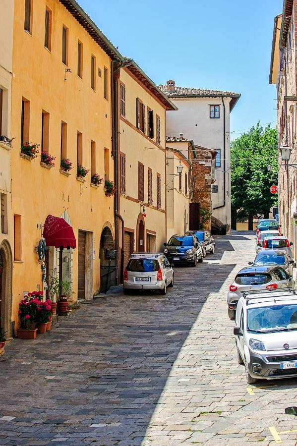 Meuble Evoe Bed & Breakfast Montepulciano Luaran gambar