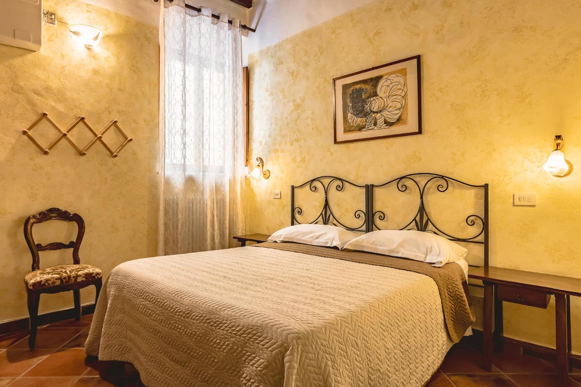 Meuble Evoe Bed & Breakfast Montepulciano Luaran gambar