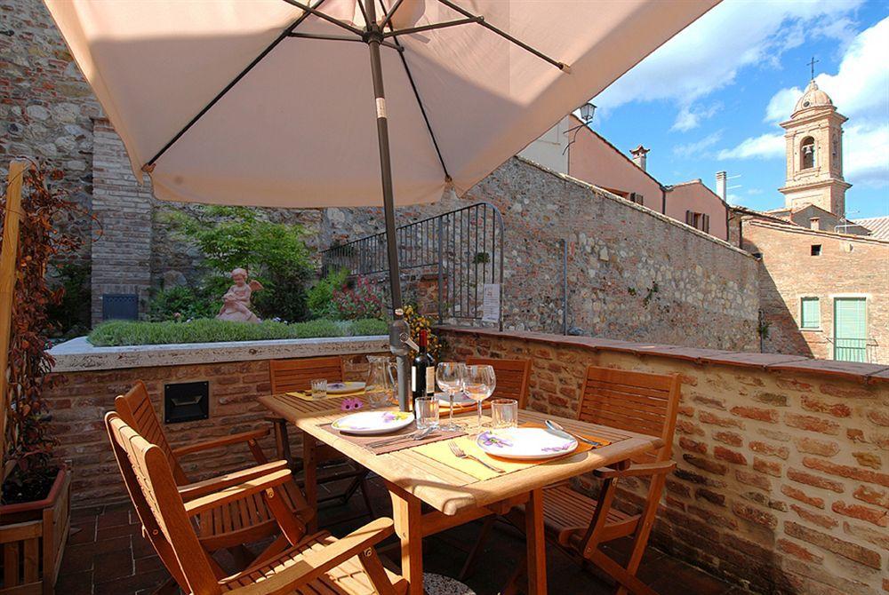 Meuble Evoe Bed & Breakfast Montepulciano Luaran gambar