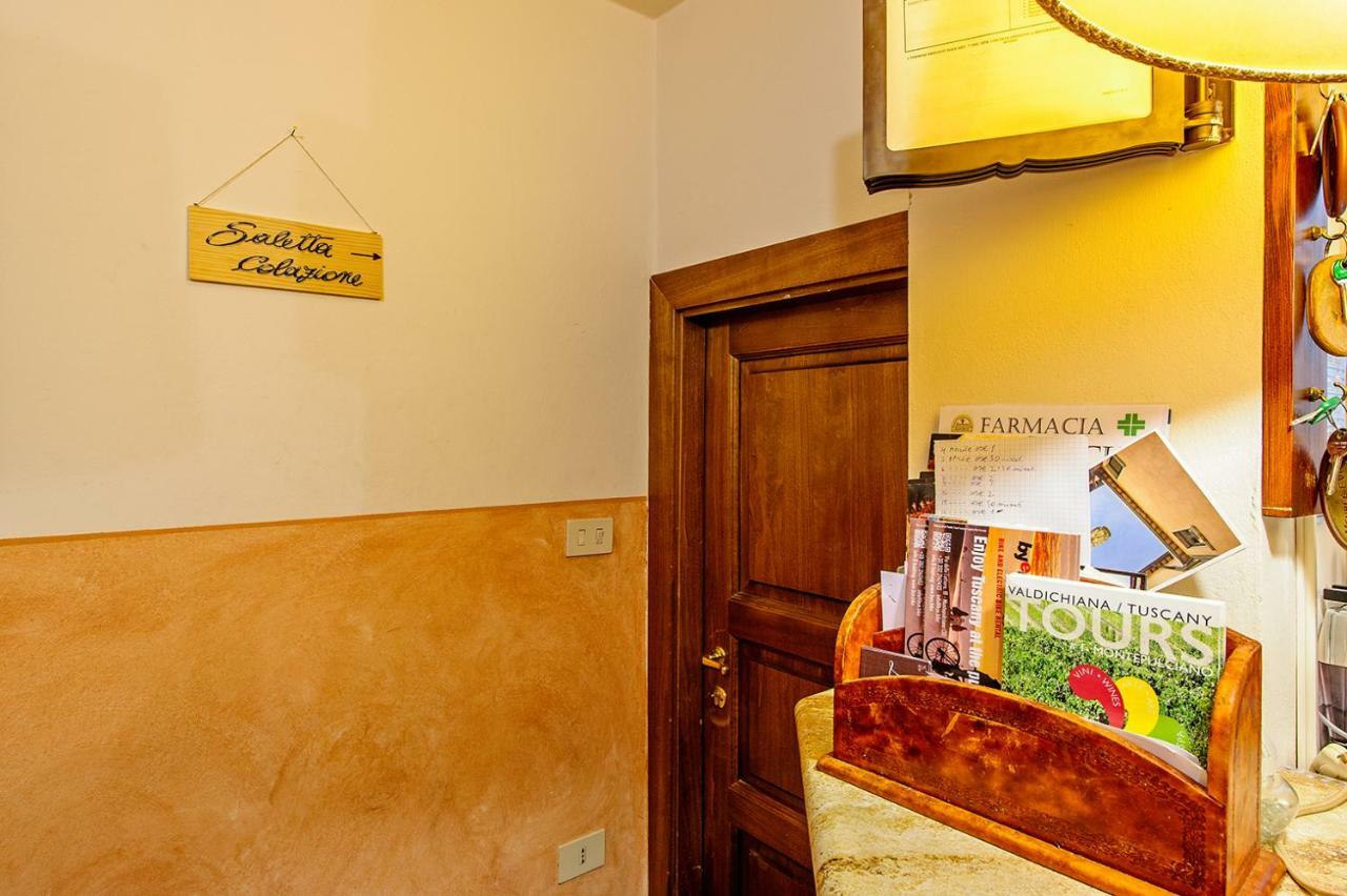 Meuble Evoe Bed & Breakfast Montepulciano Luaran gambar